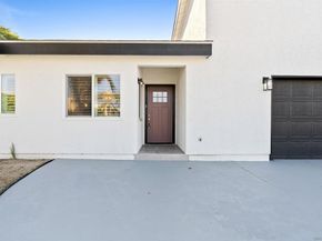 2216 Calle Chanate, San Diego CA 92139