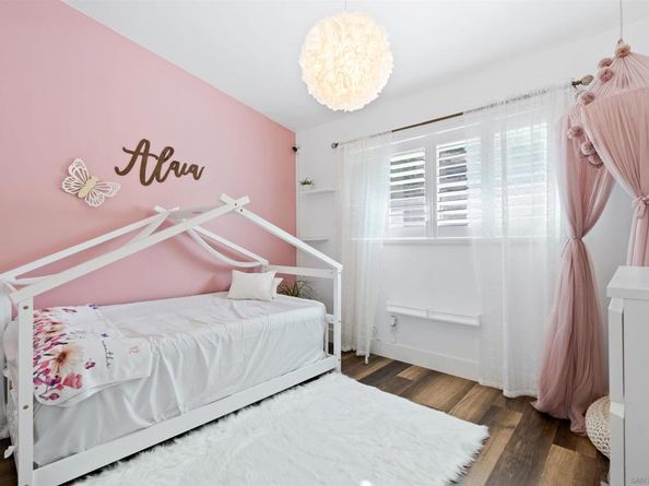 2216 Calle Chanate, San Diego CA 92139