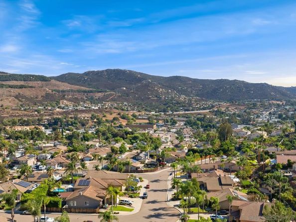 13872 Jack Oak Ln, Lakeside CA 92040