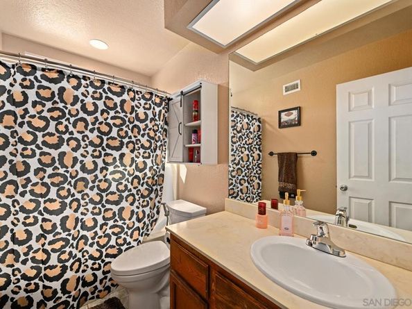 13872 Jack Oak Ln, Lakeside CA 92040