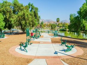 13135 Pam Ln, Lakeside CA 92040