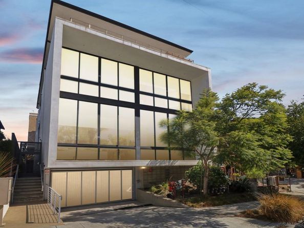 2355 Front St, San Diego CA 92101