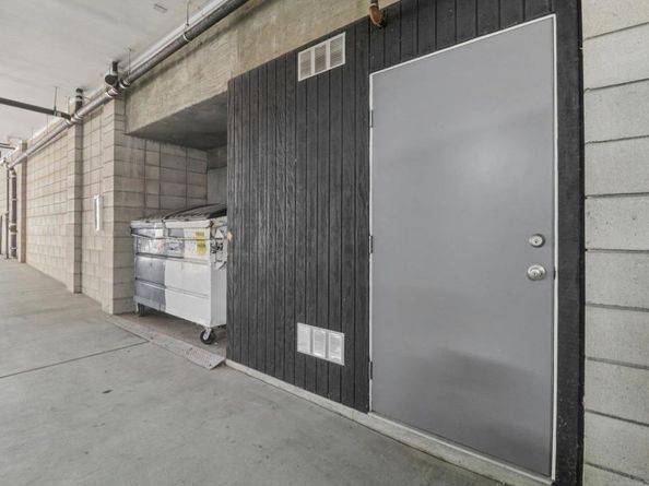 2355 Front St, San Diego CA 92101