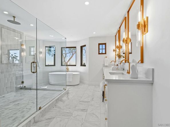 9775 Alto Dr, La Mesa CA 91941