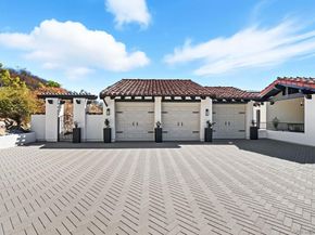 9775 Alto Dr, La Mesa CA 91941