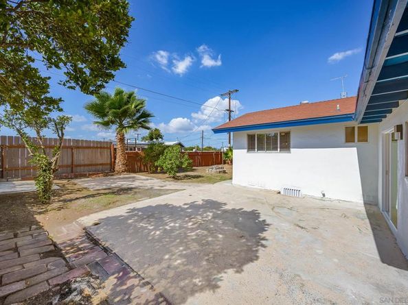 1006 Avocado Ave, El Cajon CA 92020