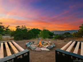 171 La Cresta Heights Rd, El Cajon CA 92021