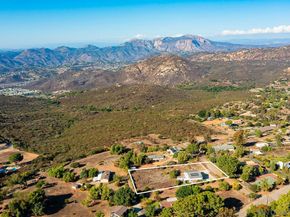 171 La Cresta Heights Rd, El Cajon CA 92021