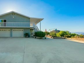171 La Cresta Heights Rd, El Cajon CA 92021