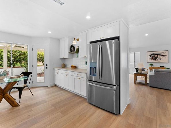 4695 Adra Way, Oceanside CA 92056