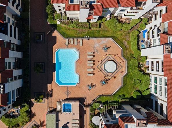 5865 Friars Rd 3306, San Diego CA 92110