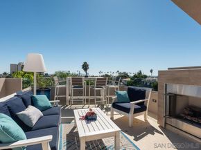 938 Opal St, San Diego CA 92109