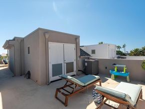 938 Opal St, San Diego CA 92109