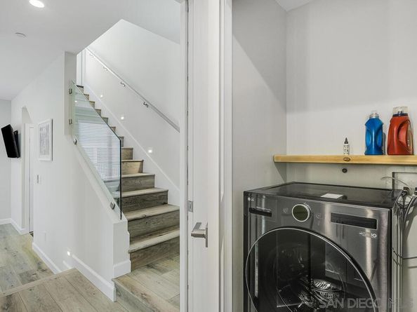 938 Opal St, San Diego CA 92109