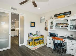 938 Opal St, San Diego CA 92109