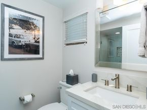 938 Opal St, San Diego CA 92109