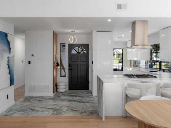 3510 Voyager Cir, San Diego CA 92130