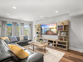 3030 Jarvis St 2, San Diego CA 92106