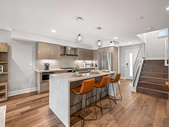 3030 Jarvis St 2, San Diego CA 92106