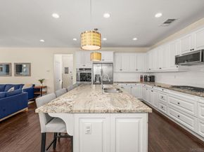 15653 Tanner Ridge Rd, San Diego CA 92127