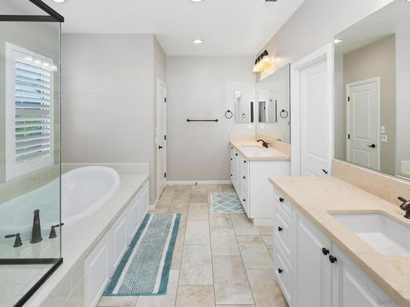 15653 Tanner Ridge Rd, San Diego CA 92127