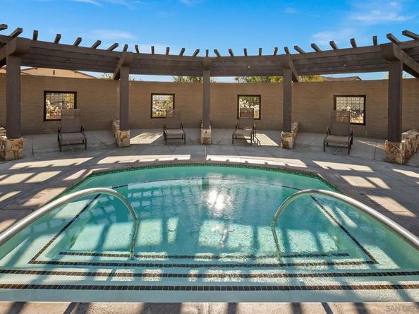 15653 Tanner Ridge Rd, San Diego CA 92127