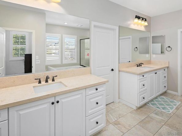 15653 Tanner Ridge Rd, San Diego CA 92127