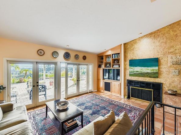 11023 Viacha Dr, San Diego CA 92124