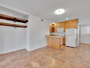 8686 Echo Dr, La Mesa CA 91941