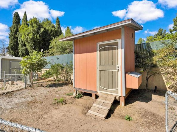 8686 Echo Dr, La Mesa CA 91941