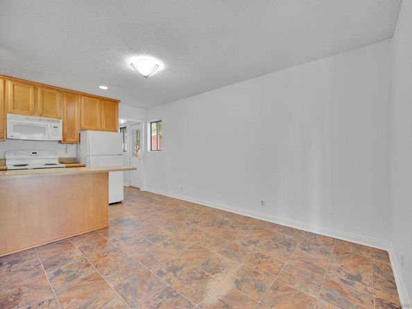 8686 Echo Dr, La Mesa CA 91941