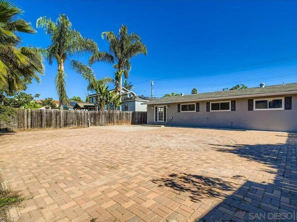 3245 Valley Street, Carlsbad CA 92008