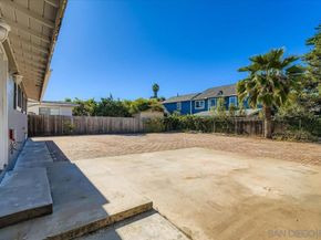 3245 Valley Street, Carlsbad CA 92008