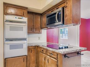 3245 Valley Street, Carlsbad CA 92008