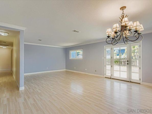 3245 Valley Street, Carlsbad CA 92008