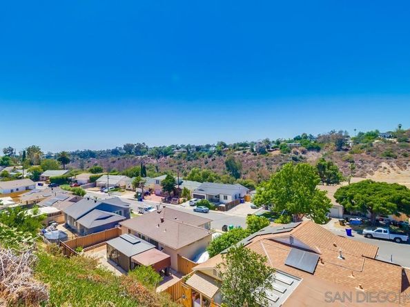 1742 Rowan St, San Diego CA 92105