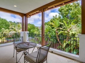 6977 Corte Langosta, Carlsbad CA 92009