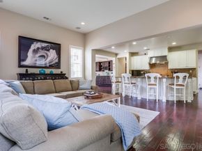 6977 Corte Langosta, Carlsbad CA 92009