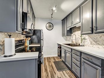 6333 Mount Ada