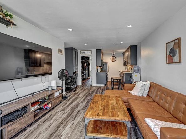 6333 Mount Ada 156, San Diego CA 92111