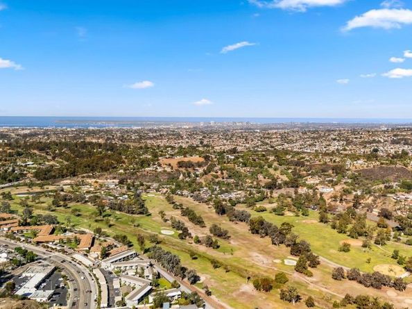 363 Surrey Dr, Bonita CA 91902