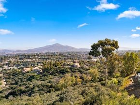 363 Surrey Dr, Bonita CA 91902
