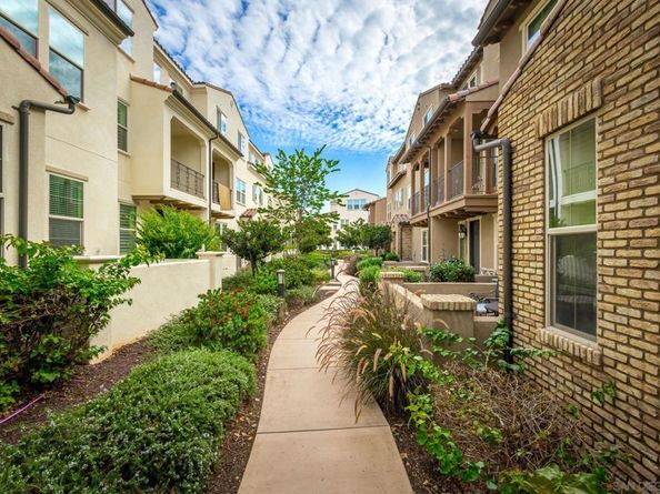 16206 Veridian Cir, San Diego CA 92127