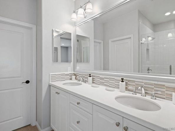 16206 Veridian Cir, San Diego CA 92127