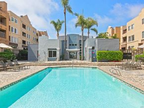 8889 Caminito Plaza Centro 7326, San Diego CA 92122