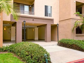8889 Caminito Plaza Centro 7326, San Diego CA 92122