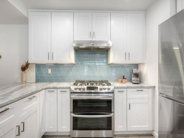 1341 Caminito Septimo, Cardiff By The Sea CA 92007