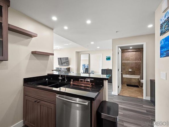 700 W E 3604, San Diego CA 92101