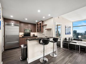 700 W E 3604, San Diego CA 92101