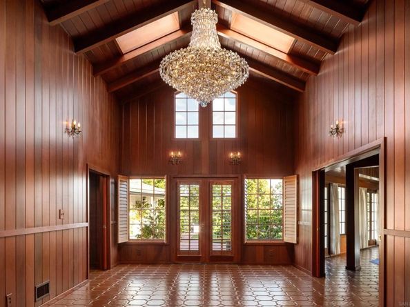 1654 La Jolla Rancho Road, La Jolla CA 92037
